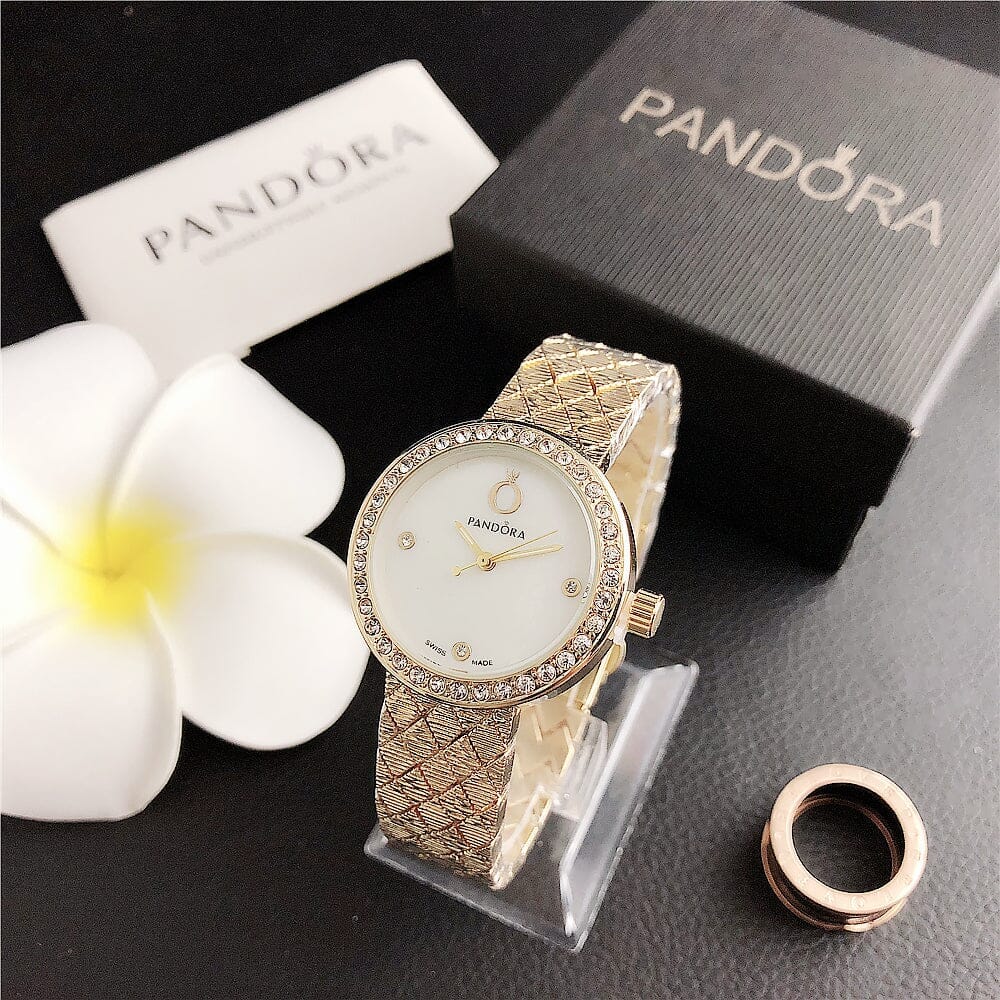 P A N D O R A Minimalist Glamour Pandora Luxvian Gold