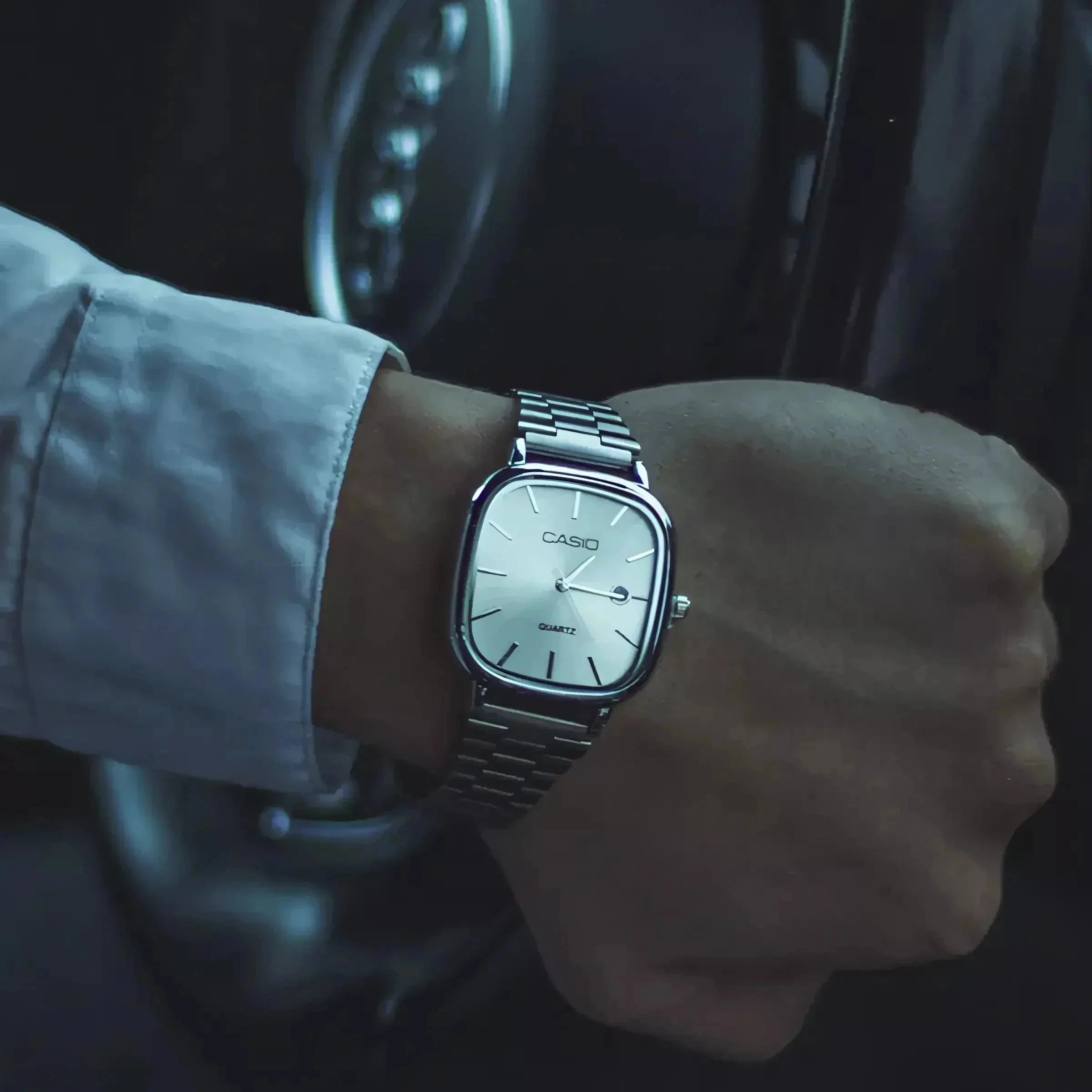 C A S I O Luxurious 36mm Watch - Water Resistant | Transferred steel Relógio CASIO Luxurious 36mm - Unissex Resistente à água | Aço Inoxidável Aurev 