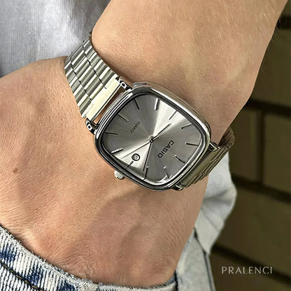 C A S I O Luxurious 36mm Watch - Water Resistant | Transferred steel Relógio CASIO Luxurious 36mm - Unissex Resistente à água | Aço Inoxidável Luxvian 