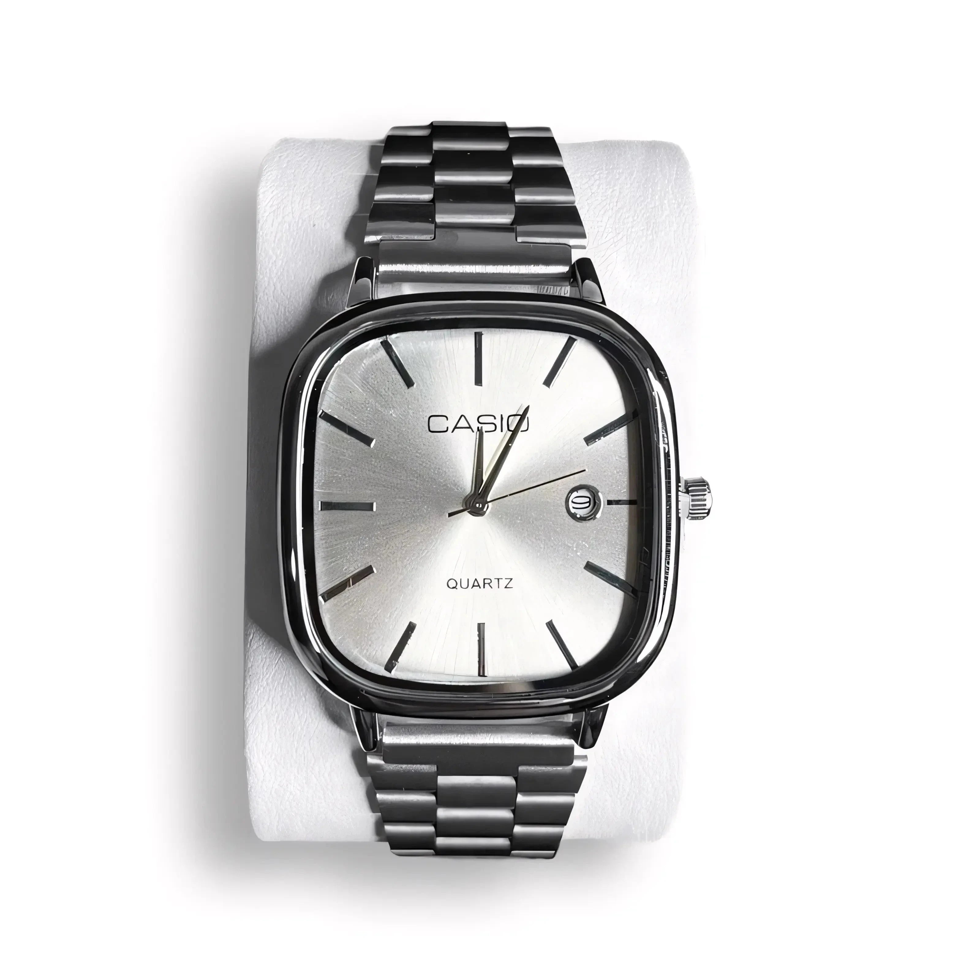 C A S I O Luxurious 36mm Watch - Water Resistant | Transferred steel Relógio CASIO Luxurious 36mm - Unissex Resistente à água | Aço Inoxidável Luxvian Silver 
