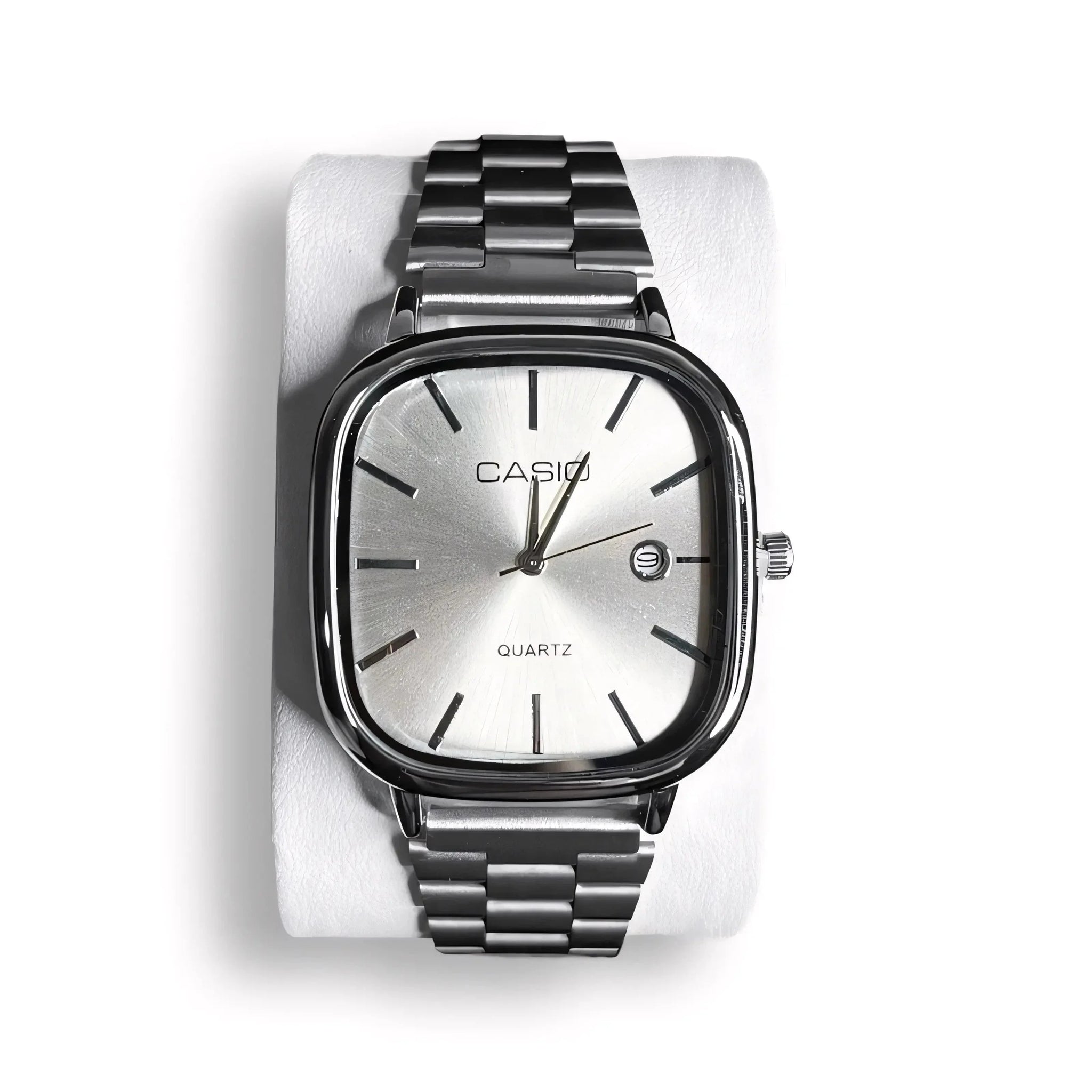 C A S I O Luxurious 36mm Watch - Water Resistant | Transferred steel Relógio CASIO Luxurious 36mm - Unissex Resistente à água | Aço Inoxidável Luxvian Silver 